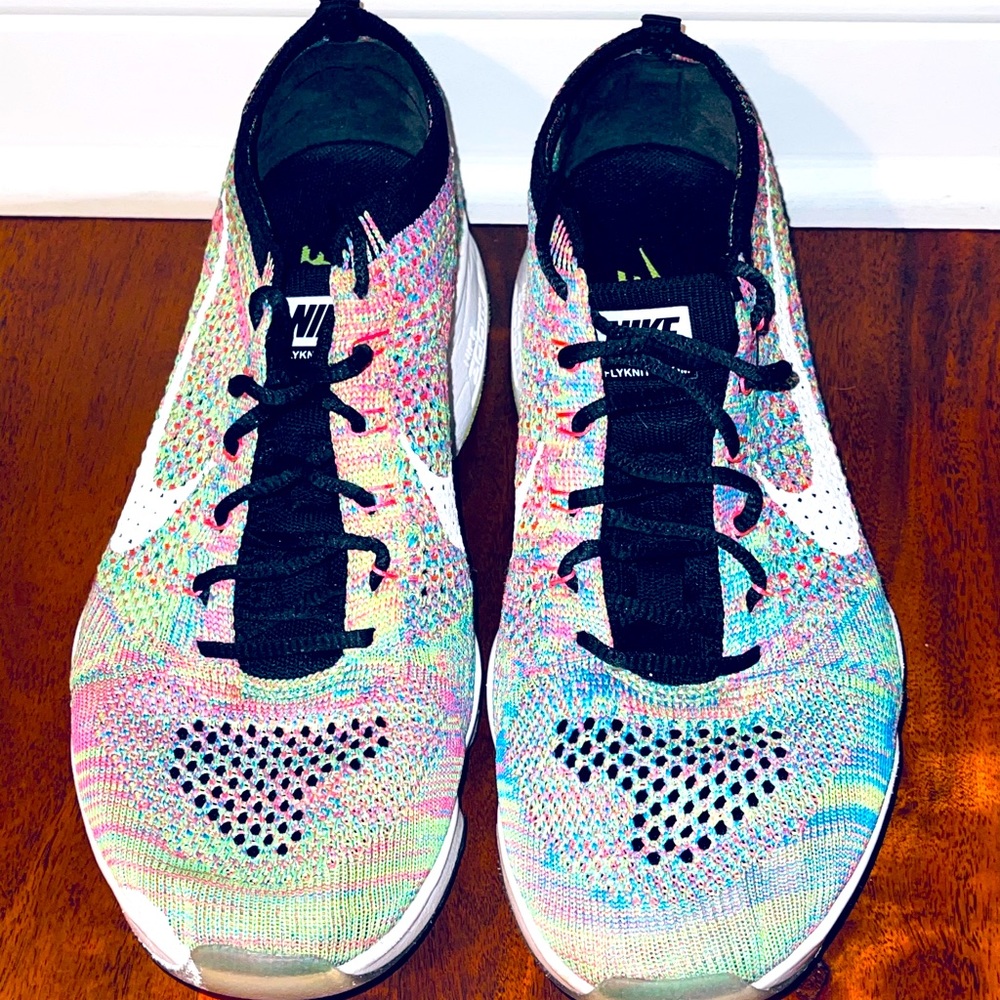 Nike Flyknit Zoom Agility Sneaker Women Sz 9.0